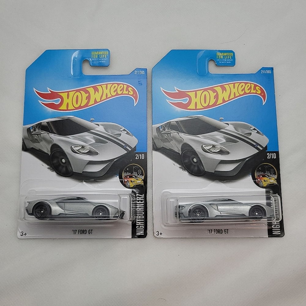 Hot Wheels '17 Ford GT NIGHTBURNERZ